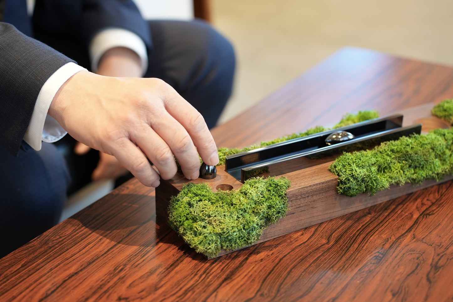 SPINDLE -Black- / Premium series